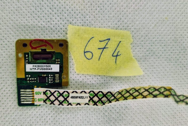 PK09000NT00 Touch Pad for Lenovo V15 G2-ALC USED