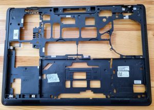 Dell Latitude E5450 Laptop Bottom Base Chassis Case N5W8M 0N5W8M CN-0N5W8M1