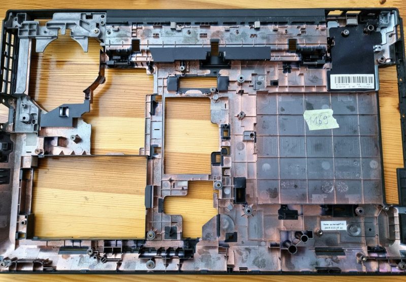 Lenovo ThinkPad L540 Enclosure Bottom Base Cover