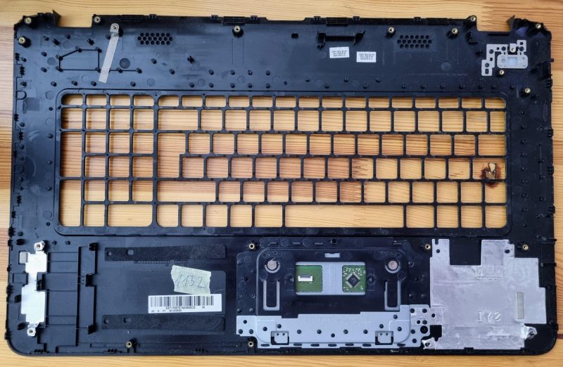 i5 HP Pavilion 17-F Palmrest Middle Cover For Keyboard EAY1700701A EAY1700701R2