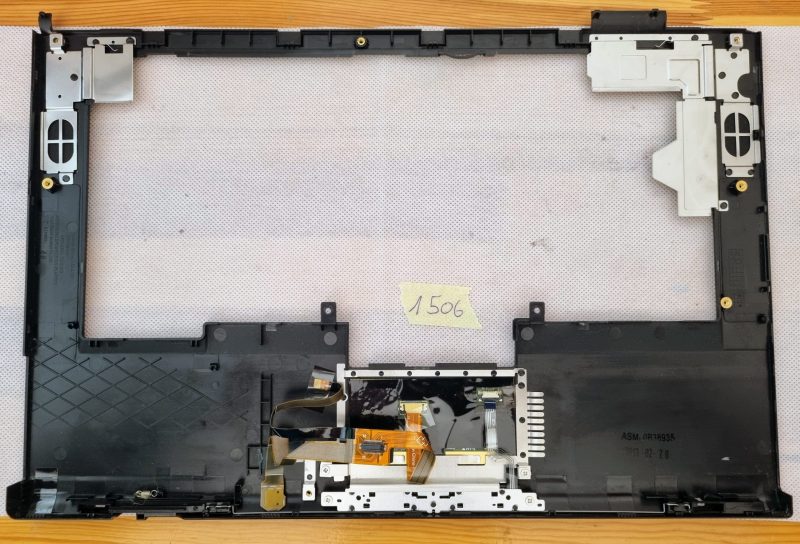 OEM Lenovo ThinkPad T430 Touch Pad Palmrest Black 0B411841