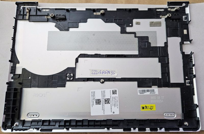 Replacement Bottom Cover (L62728-001) for HP Elitebook 745 G6, 840 G6 - Restore Your Laptop's Aesthetics and Protection - Image 3