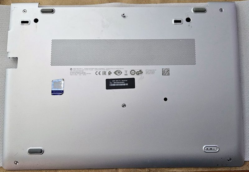 Replacement Bottom Cover (L62728-001) for HP Elitebook 745 G6, 840 G6 - Restore Your Laptop's Aesthetics and Protection