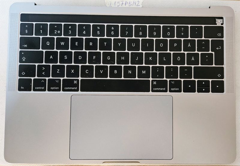 MacBook Pro A1706 Palmrest & Keyboard Assembly - Original Battery, Touchpad, Speakers Included!