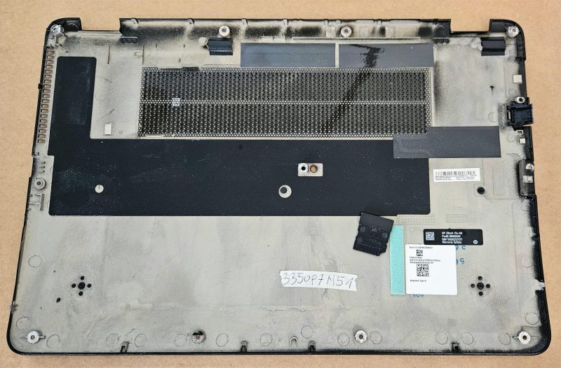 HP ZBook 15u G3 G4821150-001 Bottom Case - Genuine Replacement - Image 2