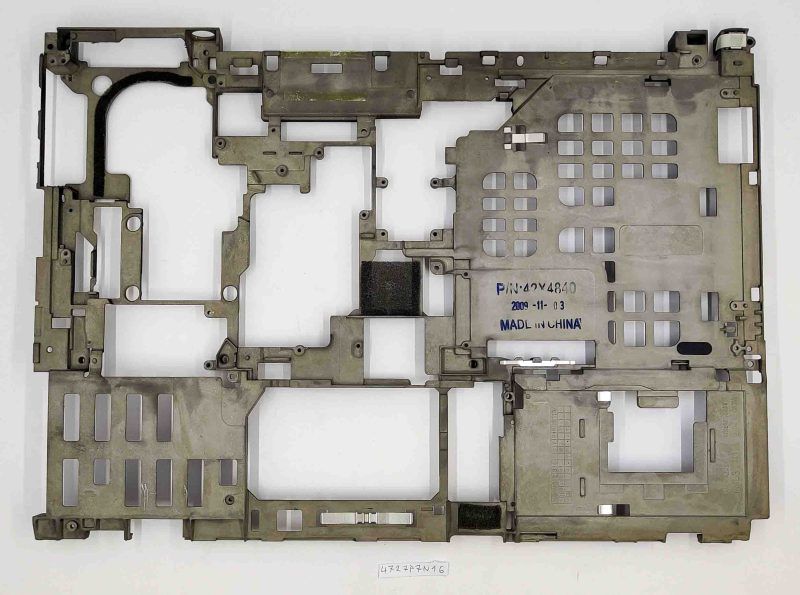 Lenovo ThinkPad T400 Middle Frame Chassis Metal Housing 42X4840