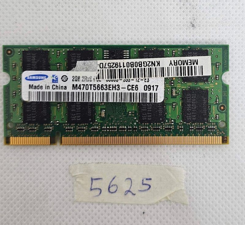 M470T5663EH3-CE6 Laptop RAM 2GB PC2 DDR2 2Rx8 - Genuine Replacement Module