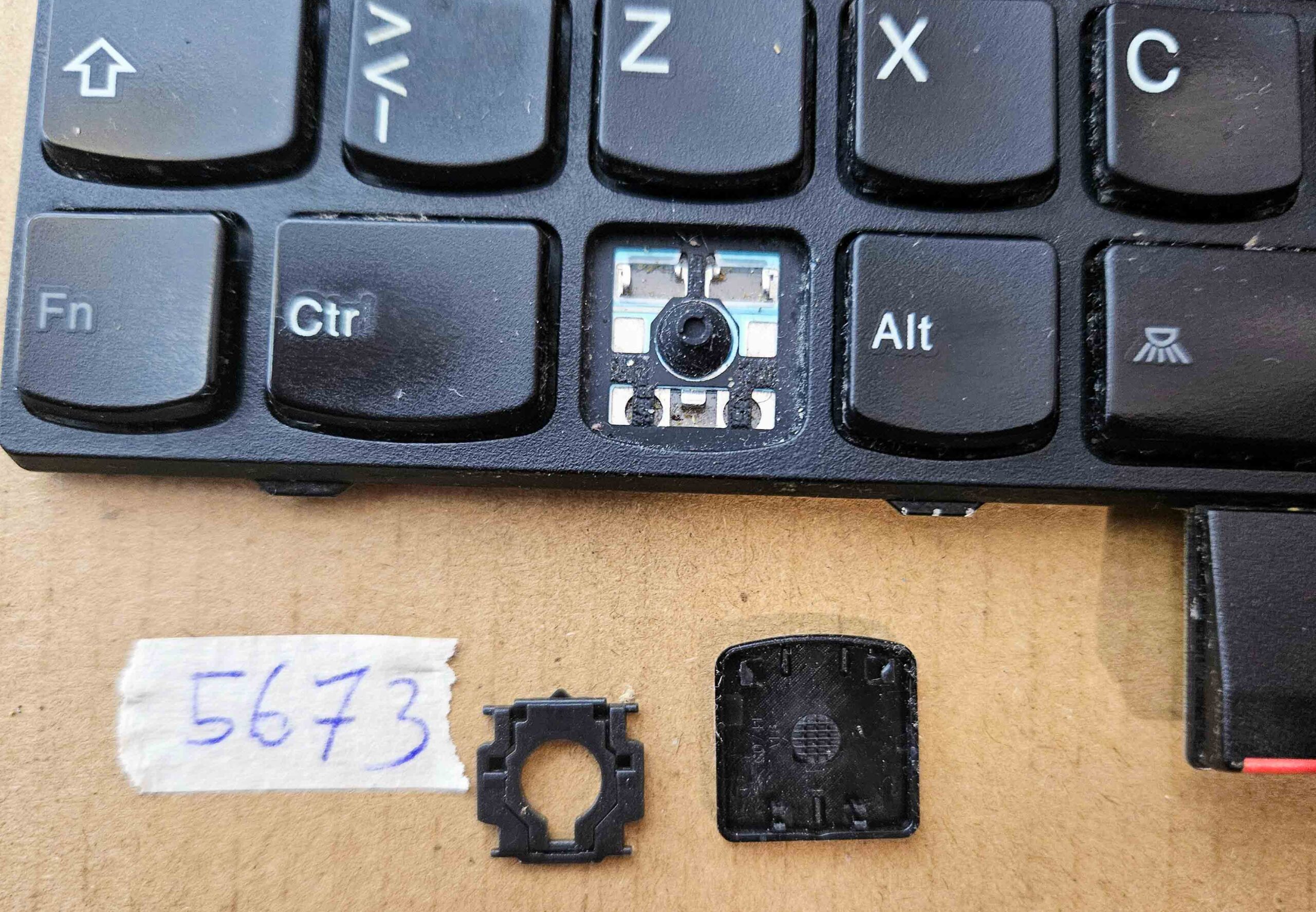 Thinkpad Keys Lenovo ThinkPad T530 Keyboard Keys CS1285 – Genuine Laptop Replacement ...